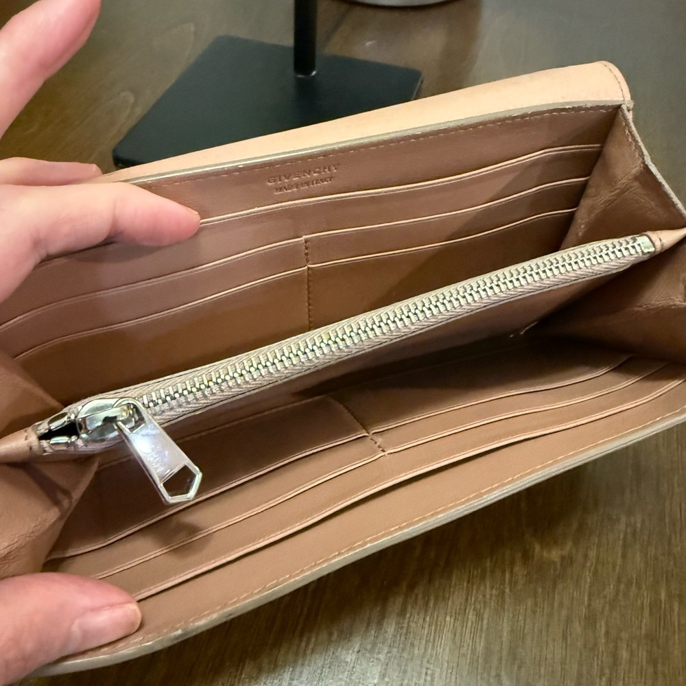 Givenchy Long Shark Wallet - Picture 5 of 11